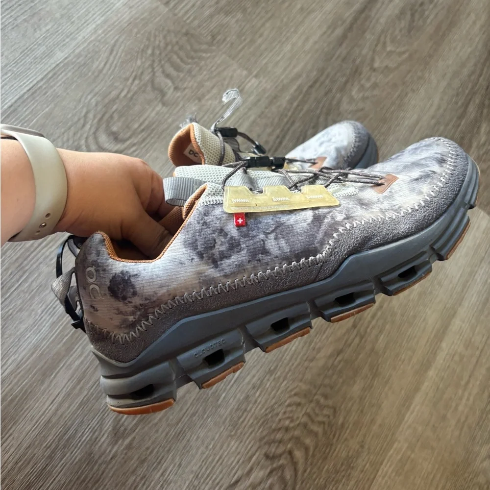 On Cloudaway Smoky Quartz Sneakers/Trail/Run/walk - Picture 4 of 10